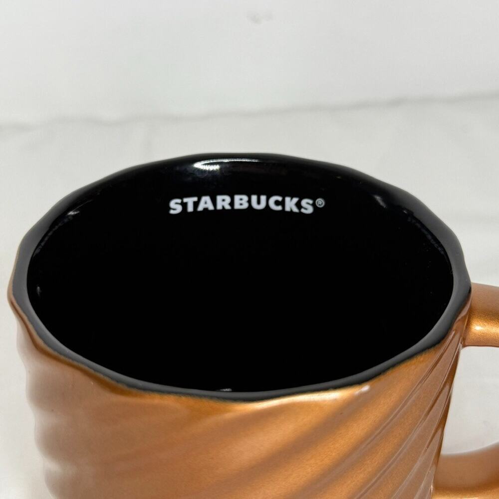 Starbucks Gold Metallic Mug 14oz 2024 Swirl Ribbed Textured Modern Coffee Cup